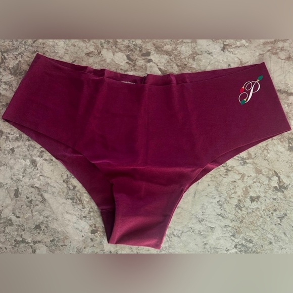 VS PINK Christmas No Show Cheekster Panties Large Multi 5 Pack NEW - Picture 7 of 10